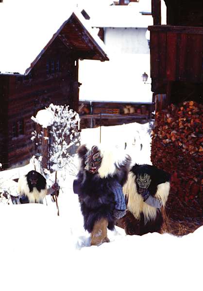 Tschäggättä im Lötschental 