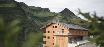 Apartment außen Sommer