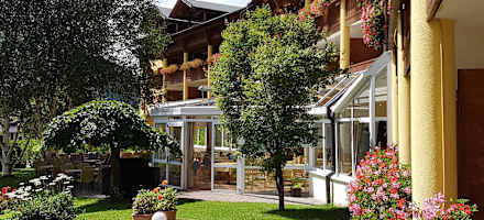 Alpenhof Brixen Garten