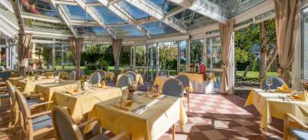 Alpenhof Brixen Wintergarten