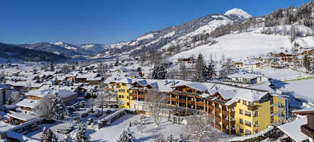 Alpenhof Brixen Winterpanorama
