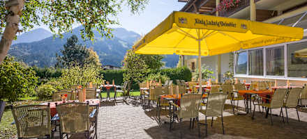 Alpenhof Brixen Terrasse