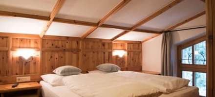 Das Falkenstein Zirbensuite