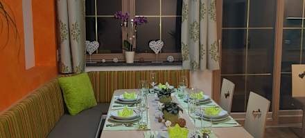 Chalet Hoamat Wohn - Essbereich