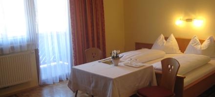 Gasthof-zum-Stollhofer-Panoramazimmer