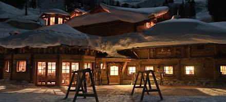Berghotel Gehwolfalm Winter Nacht
