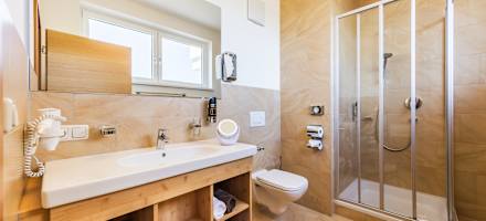 Aparthaus Gondeblick Badezimmer