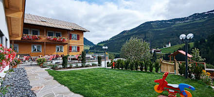 Hotel Alpenblume Aussen