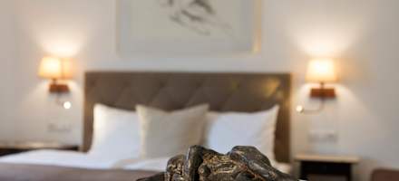 Hotel Badl Kuenstlerzimmer Magnus Poehacker