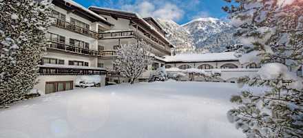 Johannesbad Hotel St. Georg Aussen WInter