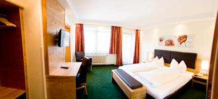 Landhotel-Dolomitenhof-Komfortzimmer-1