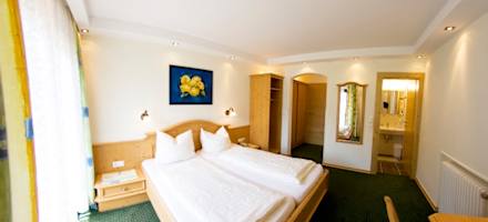 Landhotel-Dolomitenhof-Komfortzimmer-2