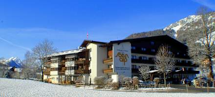 Hotel Sonnalp Aussen Winter
