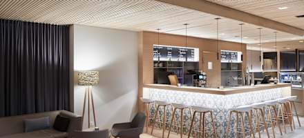 VAL-BLU-Resort-Hotel-Bar