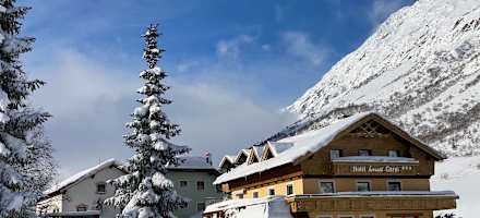 Hotel-Garni Versail Aussen Winter