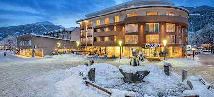 Kurparkhotel Aussen Winter