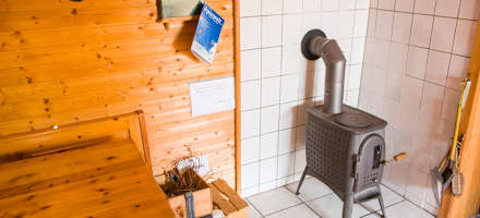 Ein kleiner Ofen sorgt für wohlige Wärme