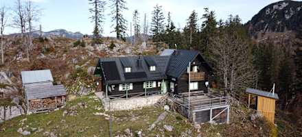 Die Lambacher Hütte ist eine Selbstversorger Hütte