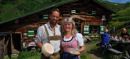 Monika und Sepp Rieser bewirten die Präau-Hochalm