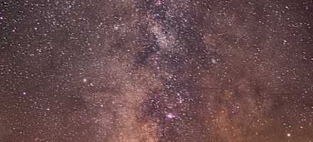 Büllelejochhütte bei Nacht