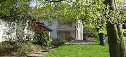 Frühling im Garten der Duisburger Eifelhütte