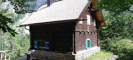 Die Eckberthütte in idyllischer Lage
