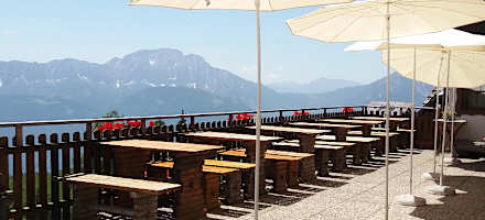 Terrasse Emberger Alm