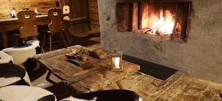 Im Kaminzimmer ist es besonders gemütlich