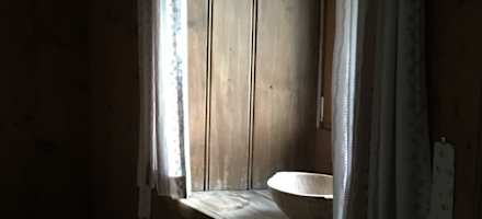 Idyllisches Innenleben der Hütte