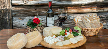 Käseproduktion auf der Kaserillalm