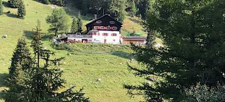 Das Meißner Haus steht idyllisch im Viggartal.