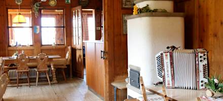 Stube der Schlüterhütte