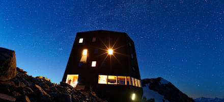 Wenn es Nacht wird auf der Schwarzensteinhütte