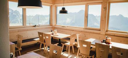 Die neue Gaststube der Sillianer Hütte