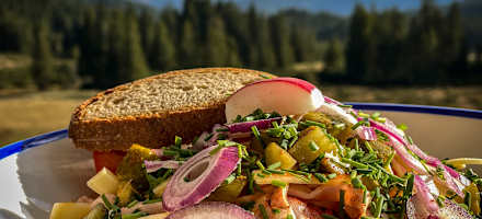 Jause auf der Winklmoosalm