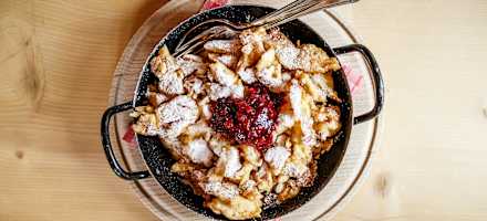 Wunderbarer Kaiserschmarren mit Preiselbeeren beim Aar-Wirt.