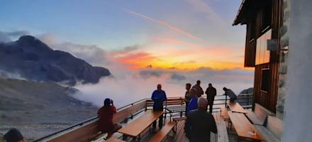 Sonnenuntergang auf der Adamekhütte