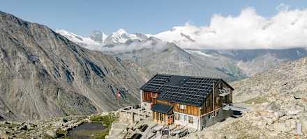 Die Almagellerhütte im Jahr 2023