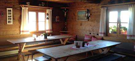 Stube Alpe Weissenfluh