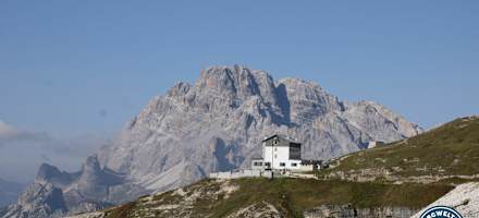 Die Auronzohütte auf 2333m