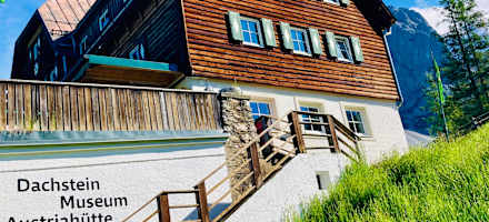 Austriahütte und Dachstein Museum