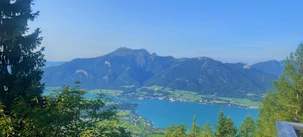 Blick von der Hütte auf den Wolfgangsee