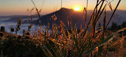Sonnenaufgang auf der Braunauer Hütte mit Blick zum Zwölferhorn