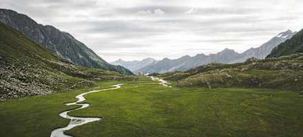 Blick auf die Neue Regensburger Hütte