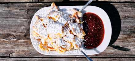 Der berühmte Kaiserschmarrn auf der Dachstein-Südwand-Hütte