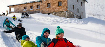 Rodeln von der Dümlerhütte