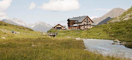 Die Franz-Senn-Hütte 