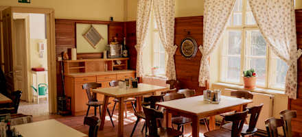 Gastraum auf der Franz-Ferdinand-Hütte