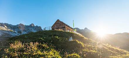 Sonnenaufgang auf der Franz-Fischer-Hütte