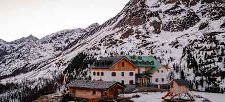 Die Zufallhütte liegt im Reich der Dreitausender des Cevedale- und Ortler-Massivs